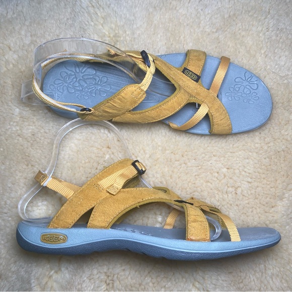 Keen Shoes - KEEN La Paz Women's Yellow Strappy Outdoor Hiking Trail Sandals Shoes size 10.5